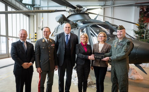 Bundesheer: Erster Hubschrauber „Leonardo AW169“ an die Luftstreitkräfte übergeben