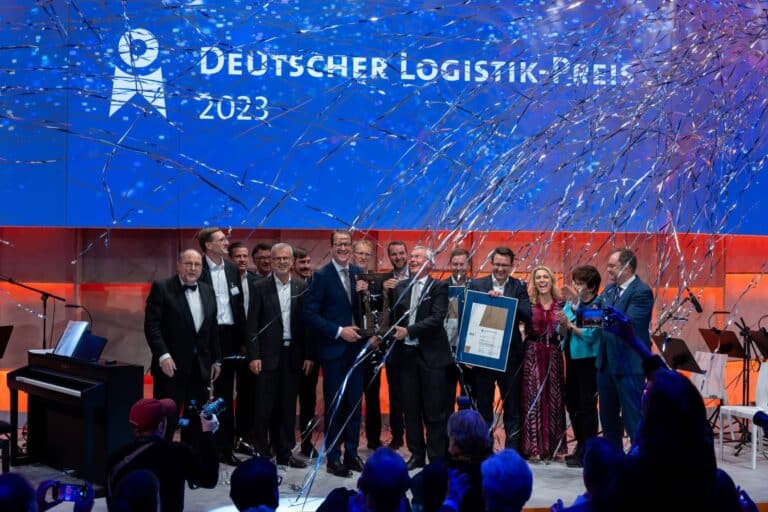 „Digitaler Zwilling @ILO“ von Dachser und Fraunhofer IML mit dem Deutschen Logistik-Preis 2023 ausgezeichnet