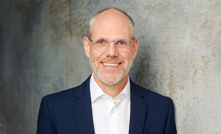 Henry Puhl wird neuer CEO der TGW Logistics