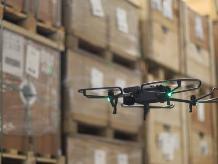 Anyline führt autonomes Drohnenscannen für die Bestandsverwaltung im Lager ein