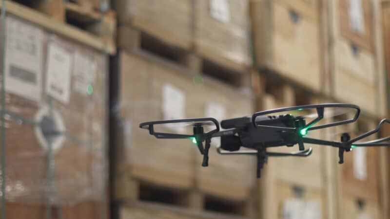 Anyline führt autonomes Drohnenscannen für die Bestandsverwaltung im Lager ein